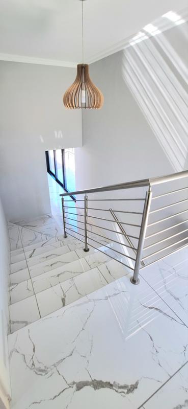 3 Bedroom Property for Sale in Hartenbos Heuwels Western Cape